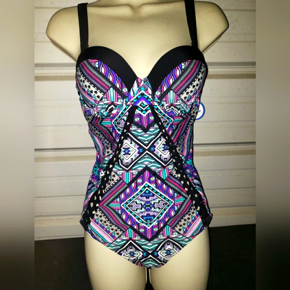 Size 6 Swimsuits for All Swimsuit Mastermind Kaleidoscope Underwire one piece
